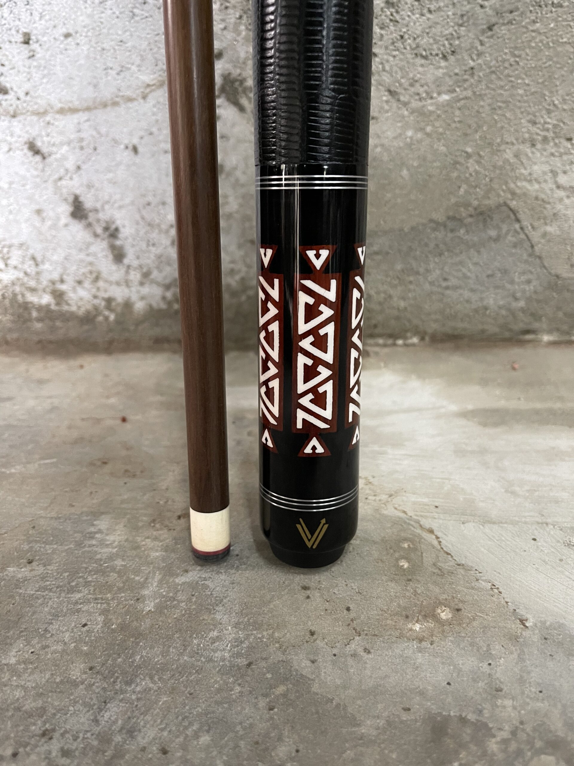 EC Series 2.3 Velasco EC Series 2 Custom Pool Cue - Image 3