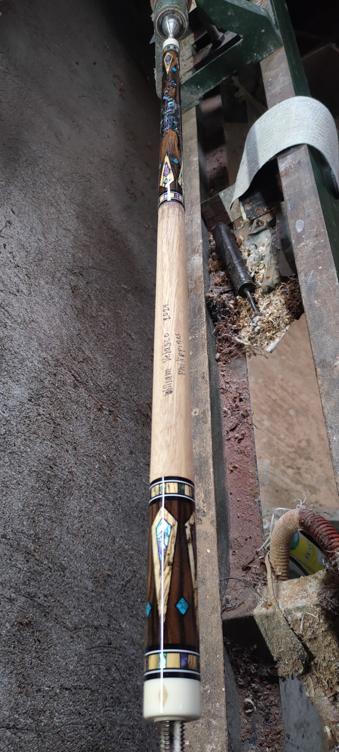 oplus_32 Tiger Ebony Custom Pool Cue - Image 4